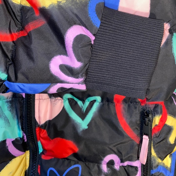 Wild Fable Womens Puff Jacket Black with Multicolor Hearts NEW - Picture 4 of 8